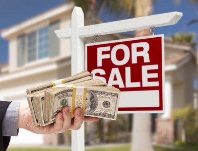 My Neighbor’s House is Listed Below Market Value..Will That Affect the Value of My House?